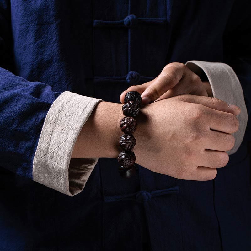 Buddha Stones Chinese Zodiac Engraved Small Leaf Red Sandalwood Protection Bracelet - Image 10